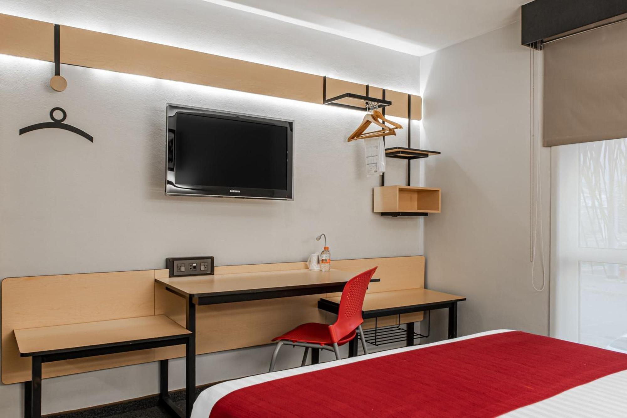 City Express By Marriott Queretaro Jurica Exteriör bild