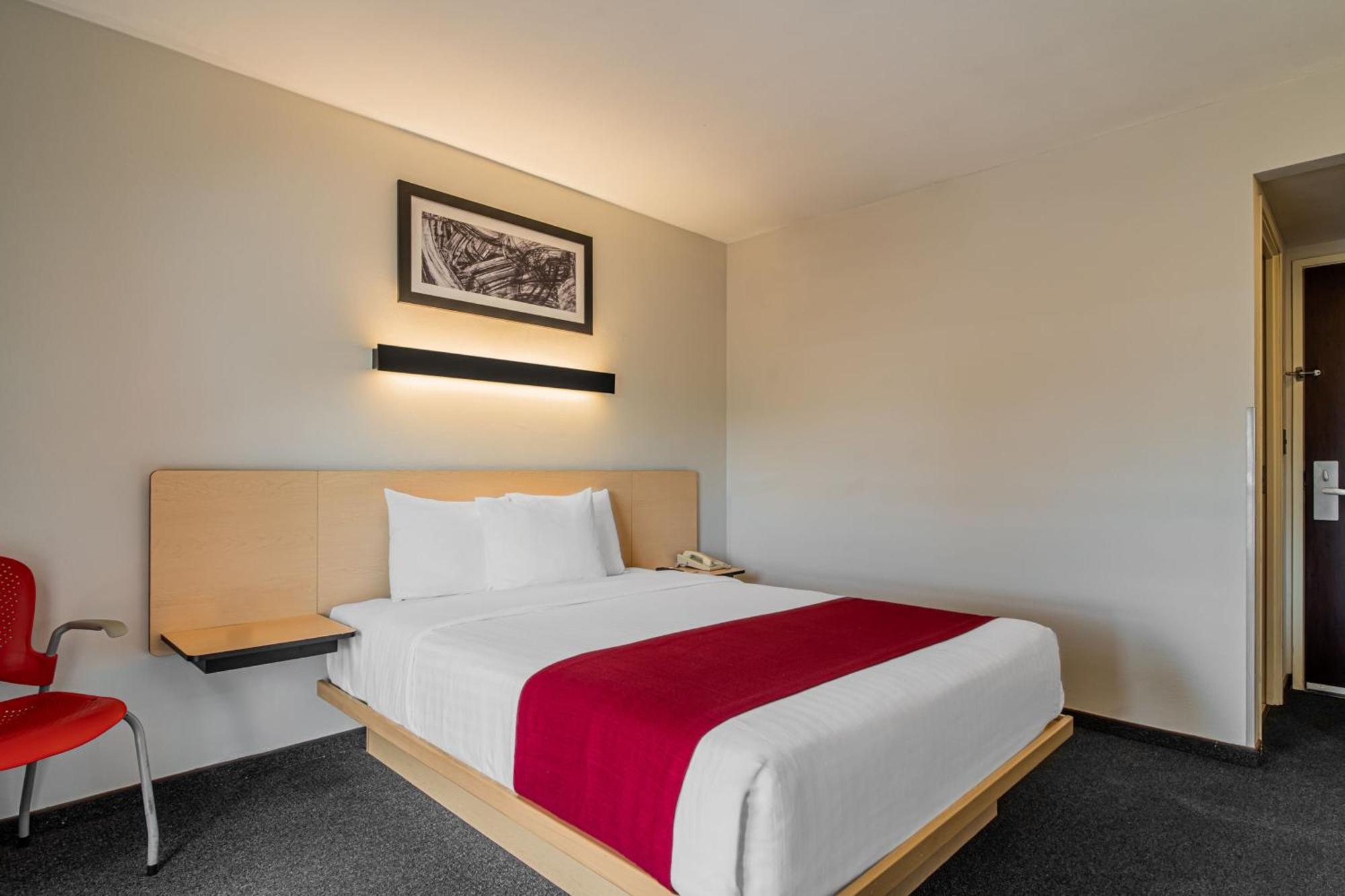 City Express By Marriott Queretaro Jurica Exteriör bild
